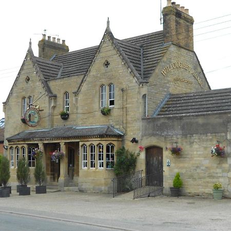 Willoughby Arms Hotel Little Bytham Bagian luar foto