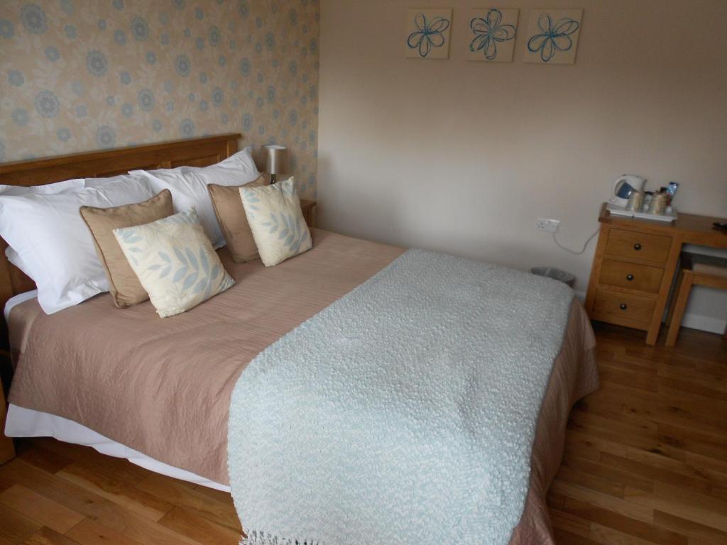 Willoughby Arms Hotel Little Bytham Ruang foto